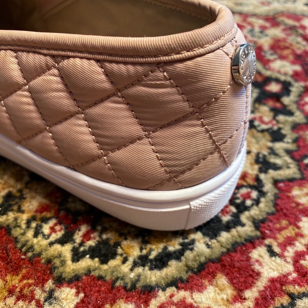 Like New Steve Madden Pink Loafers - Picture 6 of 6